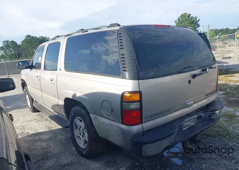 2005 Chevrolet Suburban 1500 Lt z USA, uszkodzony, nr VIN 3GNEC16Z35G218324
